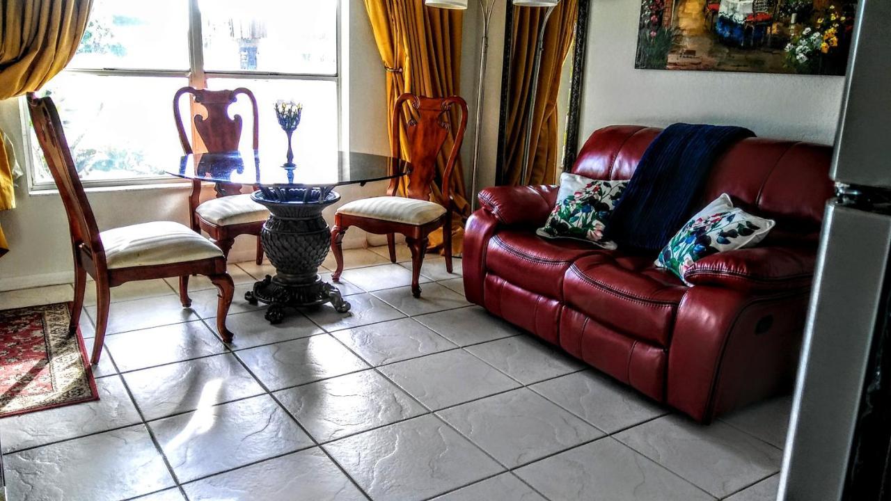 Boca Ciega Bay Apartment St. Pete Beach Bagian luar foto
